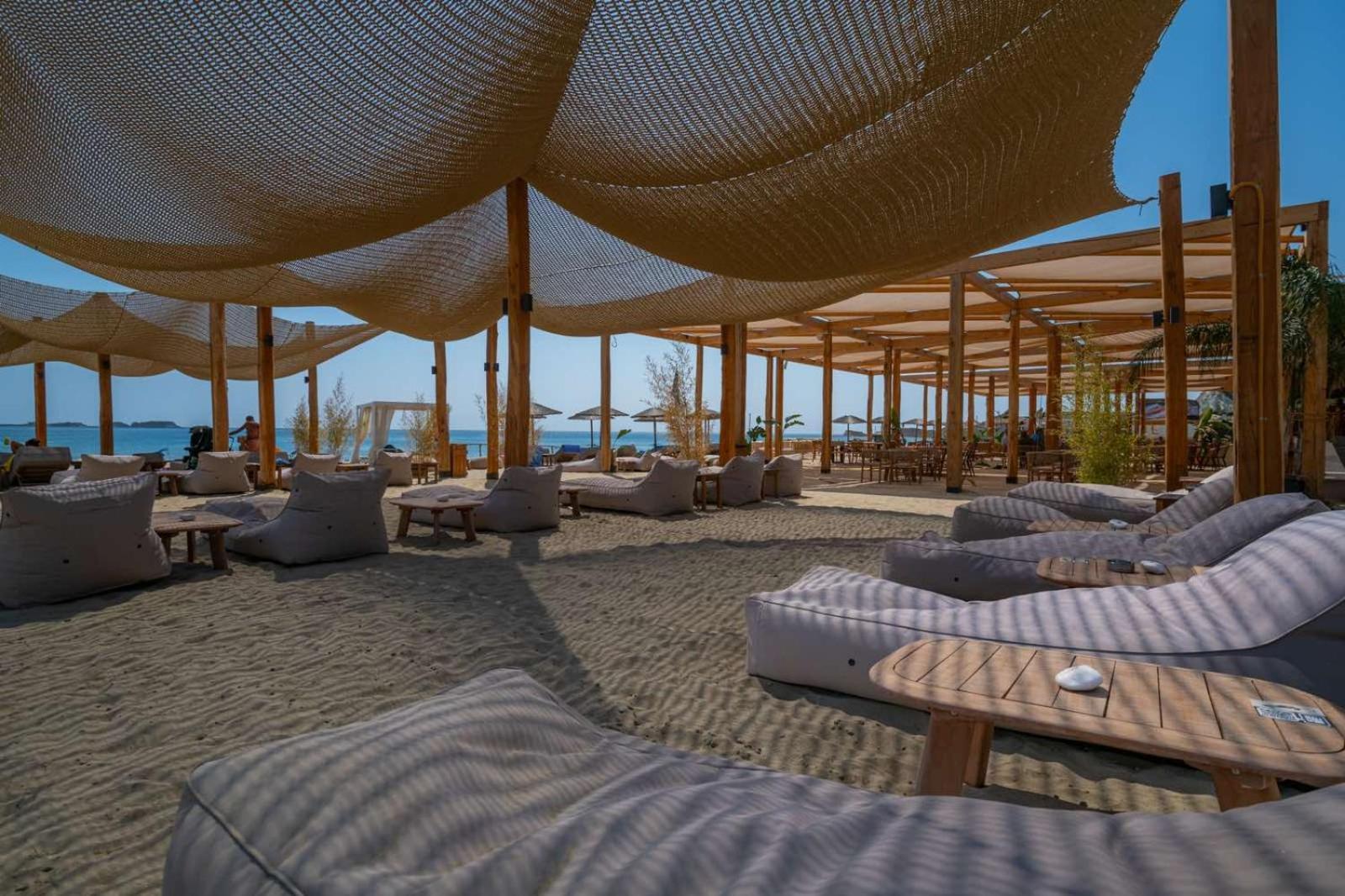 Argile Resort Mantzavináta Exteriör bild